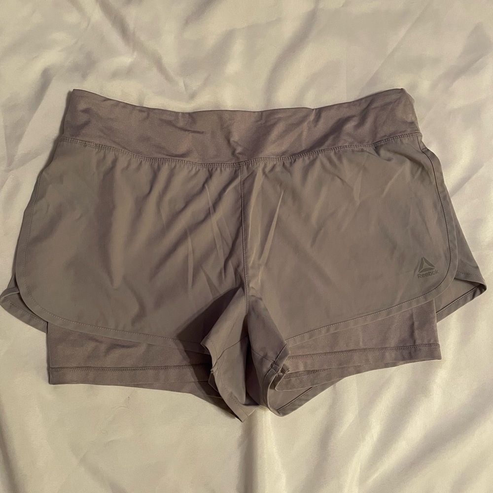 Reebok‎ Light Gray Women's Athletic Shorts, Size XL